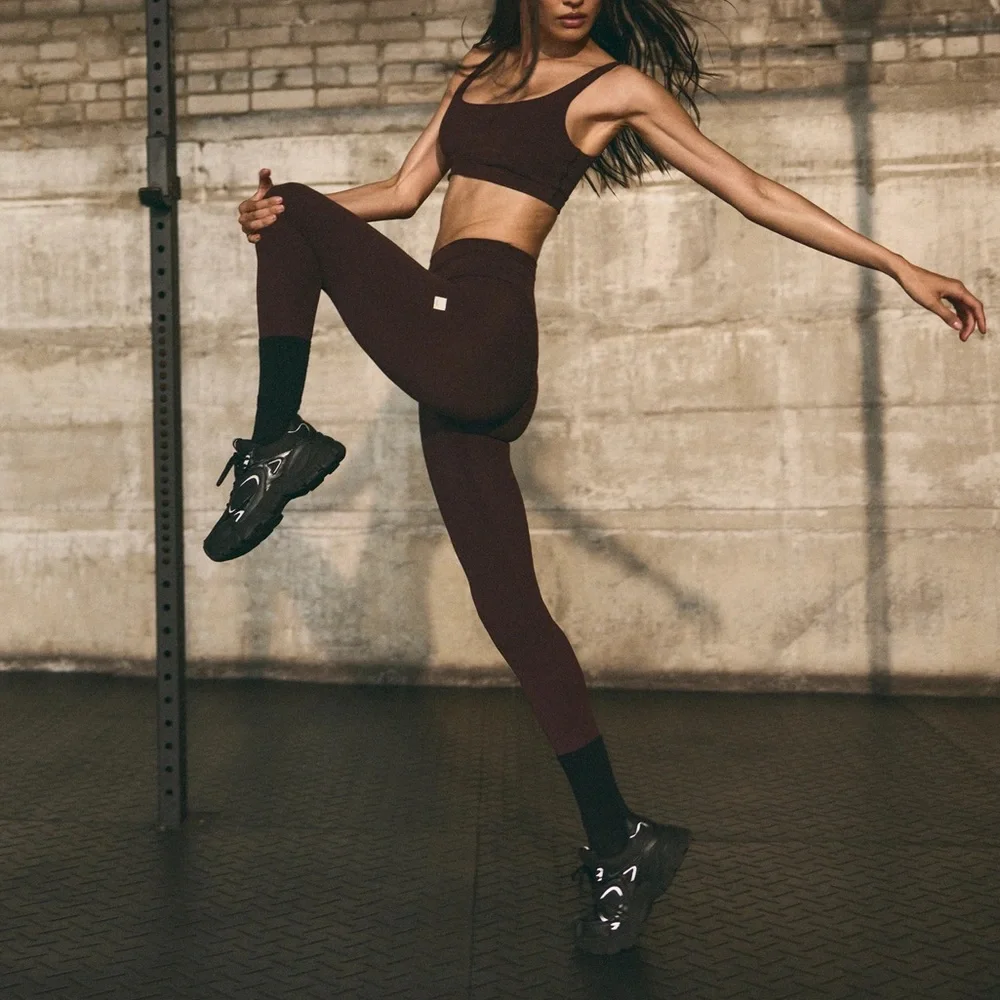 NWT Vuori AllTheForm Pocket Leggings - Picture 4 of 14